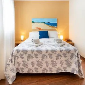 https://san-felipe-sevilla-urban-apartment.es-andalucia.com